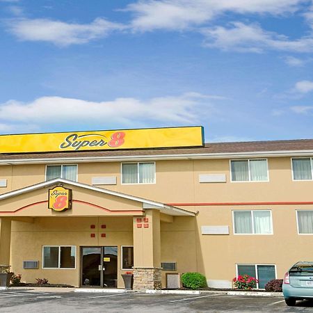 Super 8 By Wyndham Independence Kansas City Dış mekan fotoğraf