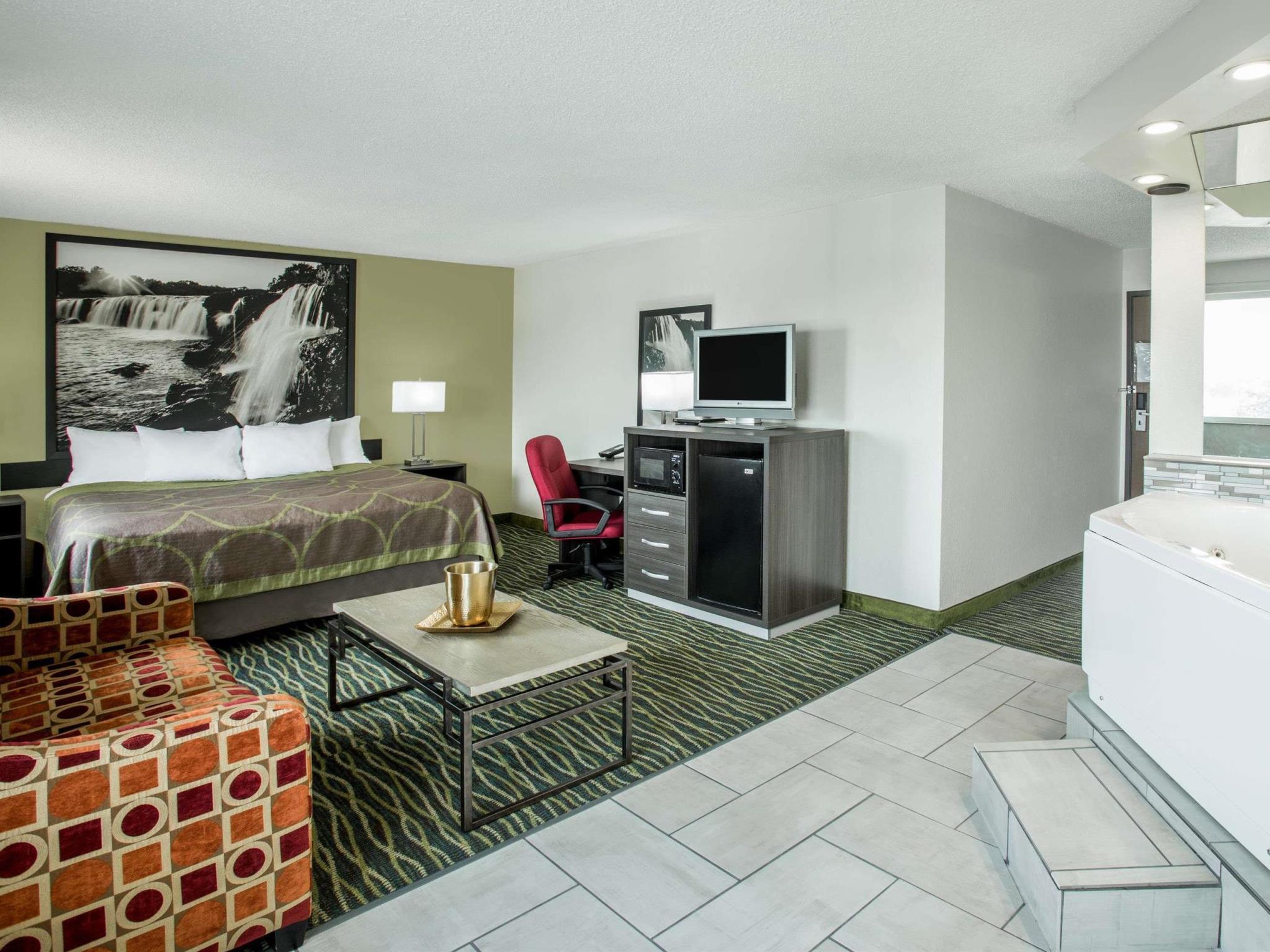 Super 8 By Wyndham Independence Kansas City Dış mekan fotoğraf