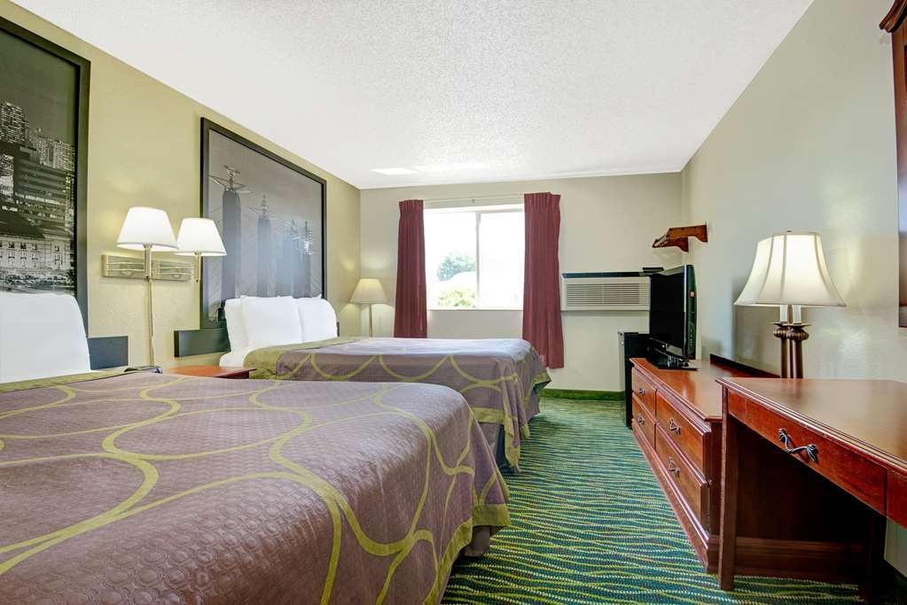 Super 8 By Wyndham Independence Kansas City Konforlar fotoğraf